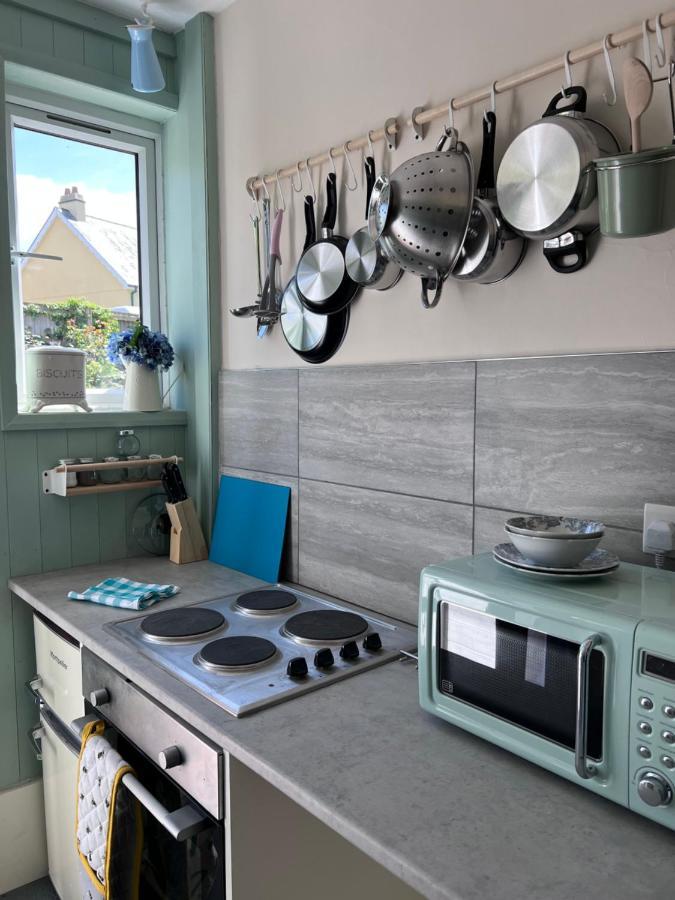 Brecon Town 3 Bedroom House Sleeps 6 Central Location Buitenkant foto